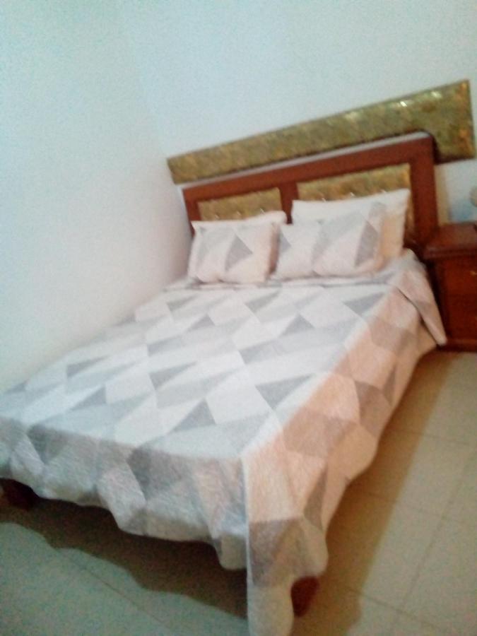 דקר Hotel Paradialaw מראה חיצוני תמונה