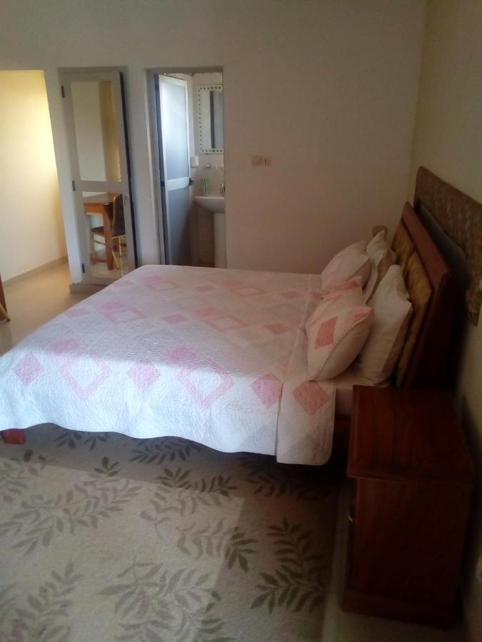 דקר Hotel Paradialaw מראה חיצוני תמונה